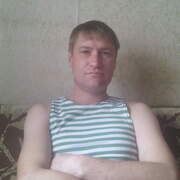 Юрий, 45, Тихвин