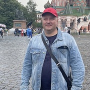 Олег, 30, Красноярск