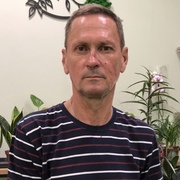 Олег, 47, Симферополь
