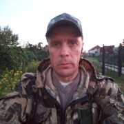 Андрей, 32, Котово