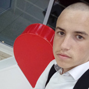 Данил, 21, Мытищи