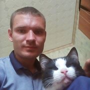 Леонид, 32, Высоковск