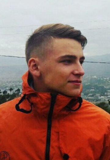 Моя фотография - Иван, 27 из Армянск (@umanb)