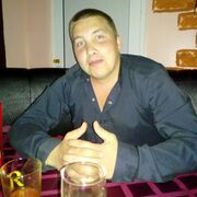 Максим, 32, Воткинск