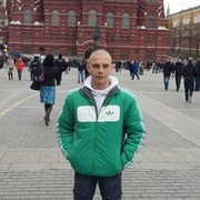 Андрей Der Mörder der 30 Новомосковськ