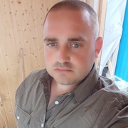 Валерка, 36, Александровская