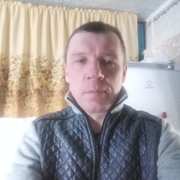 Oleg, 41, Елово