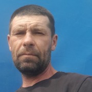 Лёша, 47, Ремонтное