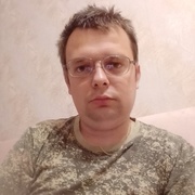 Александр, 32, Сланцы