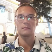 Антон, 26, Кола