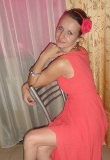 Моя фотография - Настя, 40 из Луга (@nastya15614)
