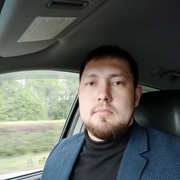 Виталий, 32, Абаза