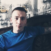 Денис, 26, Домна