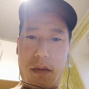 Omurbek, 30, Екатеринбург