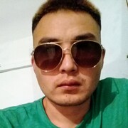 Борис, 30, Залари