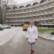 Любовь, 71, Луга