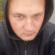 Сергей, 28, Калининск