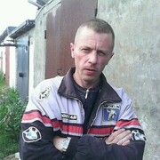 Александр, 45, Югорск