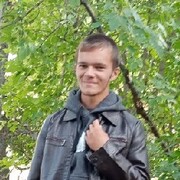 Михаил Седых, 22, Кимовск