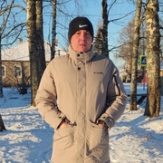 Александр, 29, Белозерск