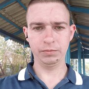 Oleg Borisov 29 лет (Водолей) хочет познакомиться в Кирсанове