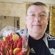 Роман, 57, Новошахтинск