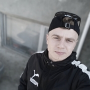 Дмитрий Холин, 27, Болохово