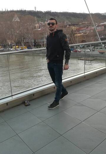 Minha foto - Yanis, 35 de Salónica (@yanis790)