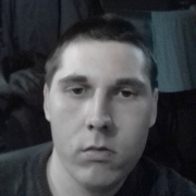 Дмитрий, 23, Шелаболиха