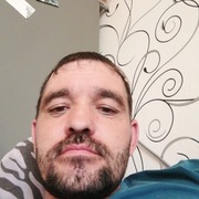 Андрей, 39, Артем