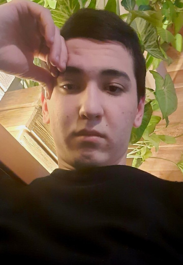 Моя фотографія - Азиз, 23 з Москва (@aziz20596)