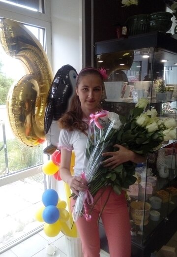 Benim fotoğrafım - Angelina, 25  Vışni Voloçyok şehirden (@arabchikova2015)