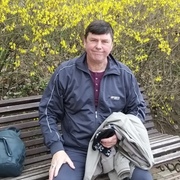 Олег, 57, Москва